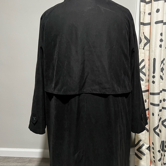 Plus Size Coat - Picture 8 of 10